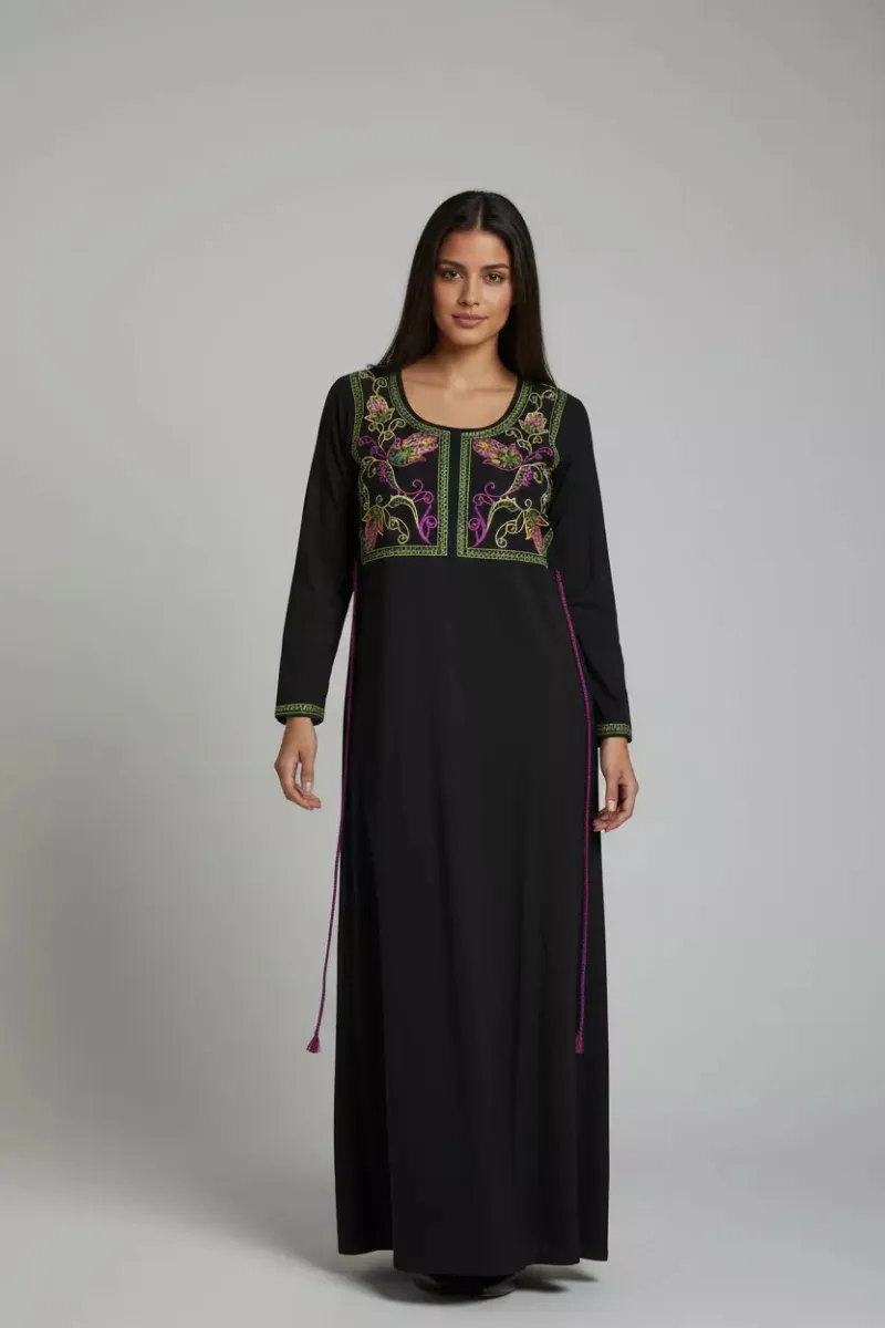 Jebba Femme Longue Brodée | Vente de Vêtements Femme en Tunisie