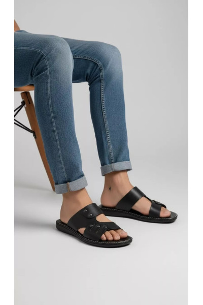 Mules pour Homme à Brides Ajourées et Détails Rivets | Tunisie