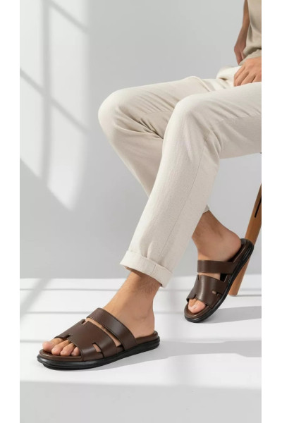 Mules pour Homme à Double Bride et Découpe Graphique | Tunisie