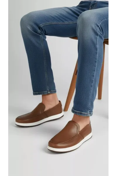 Chaussures Slip-on Homme au Fini Grainé à Semelle Basket | Tunisie