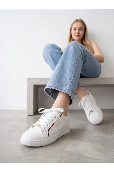Basket Femme Style Casual Chic & Détails Métallisés | Tunisie