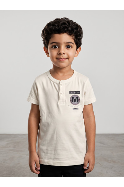 T-Shirt Garçon Col Tunisien Style Henley avec Badge Imprimé | Tunisie