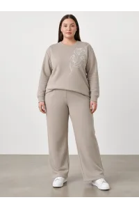Jogging Femme avec Broderie Florale Line Art | Tunisie