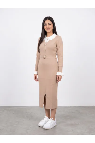 Robe Longue en Maille Femme avec Col Chemise, Ceinture Bijou & Fente | Tunisie