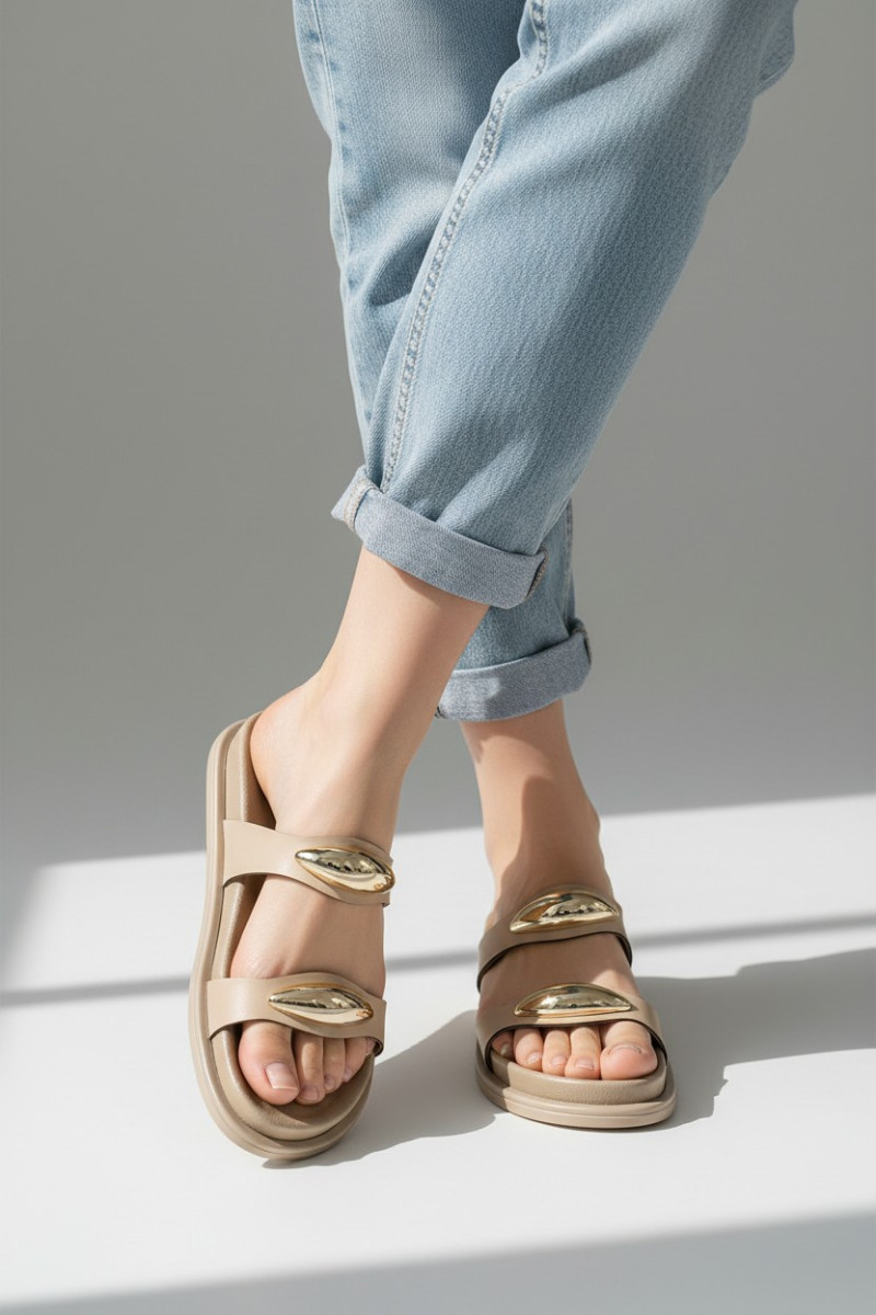 Mule Femme Détails Métalliques Bombés | Chaussures Femme Tunisie